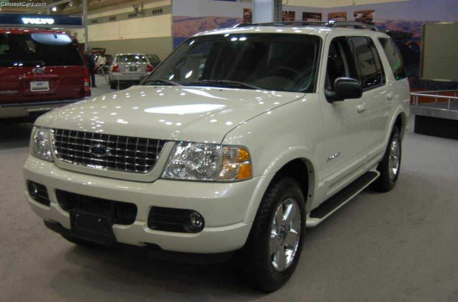 2004 Ford Explorer