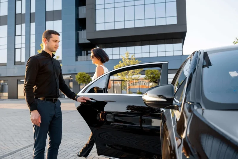 Reliable Transport with Esher Station Cars, Esher Airport Taxi